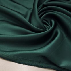 🌟 Smaragdno zeleni, teži elastični saten - luksuzni sjaj ZADNJI KOMAD 2 m / 29,50 €