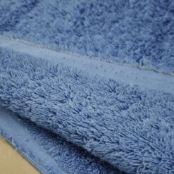 Nebeskoplavi, teži, gusti frotir - mekan i upijajući za ogrtače i ručnike (630 g/m²) 1 kg / 12,90 €