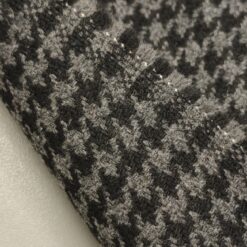Sivo-crna pepita - prestižna tkanina za kapute i jakne