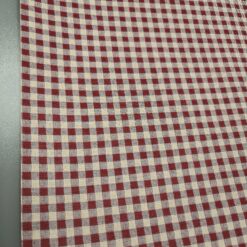 "Tradicionalni crveni karirani uzorak za dom" - izdržljiva dekorativna tkanina (širina 2,80 m)