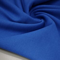 Kraljevsko plava elastična tkanina za kapute - mekana i elegantna